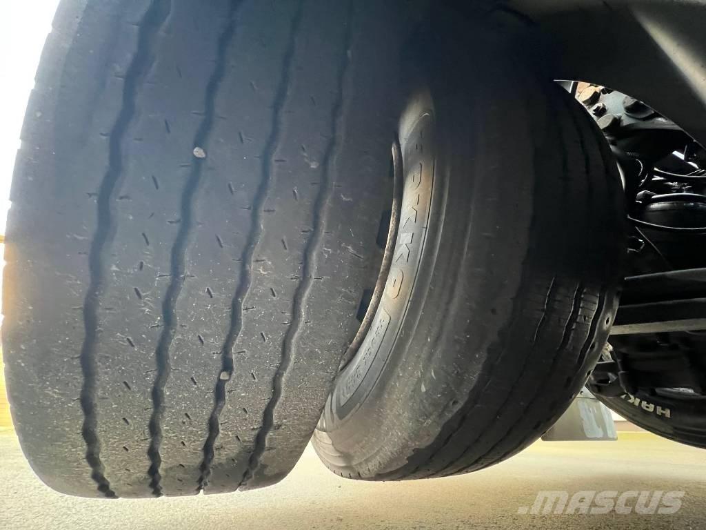 Scania R 500 A6X2NB Vetopöytäautot