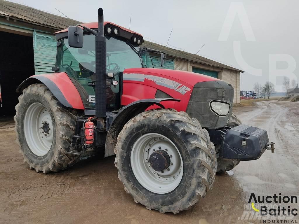 McCormick E-PLUS Traktorit