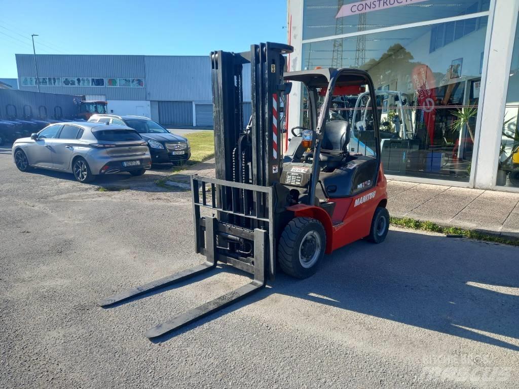 Manitou MI 25 Dieseltrukit