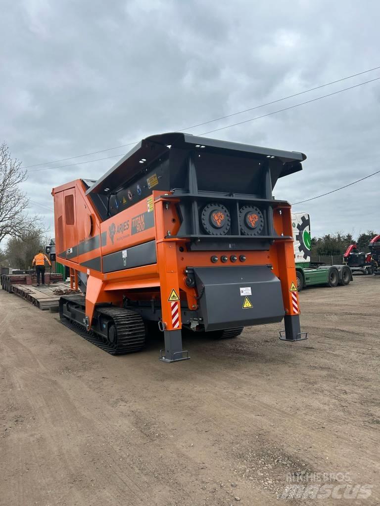 Arjes Titan 900 Muut materiaalinkäsittelykoneet