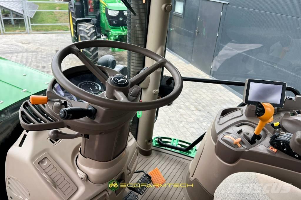 John Deere 6150 R Traktorit