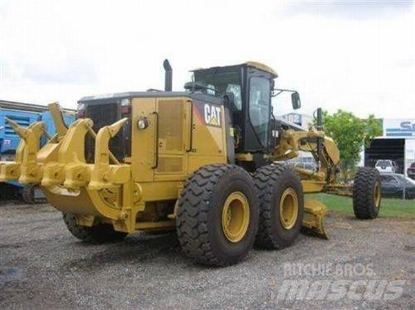CAT 16M Tiehöylät