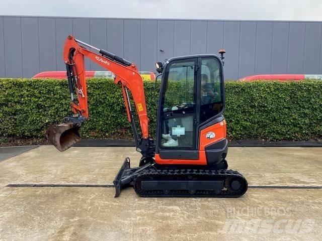 Kubota U 27-4 Minikaivukoneet < 7t