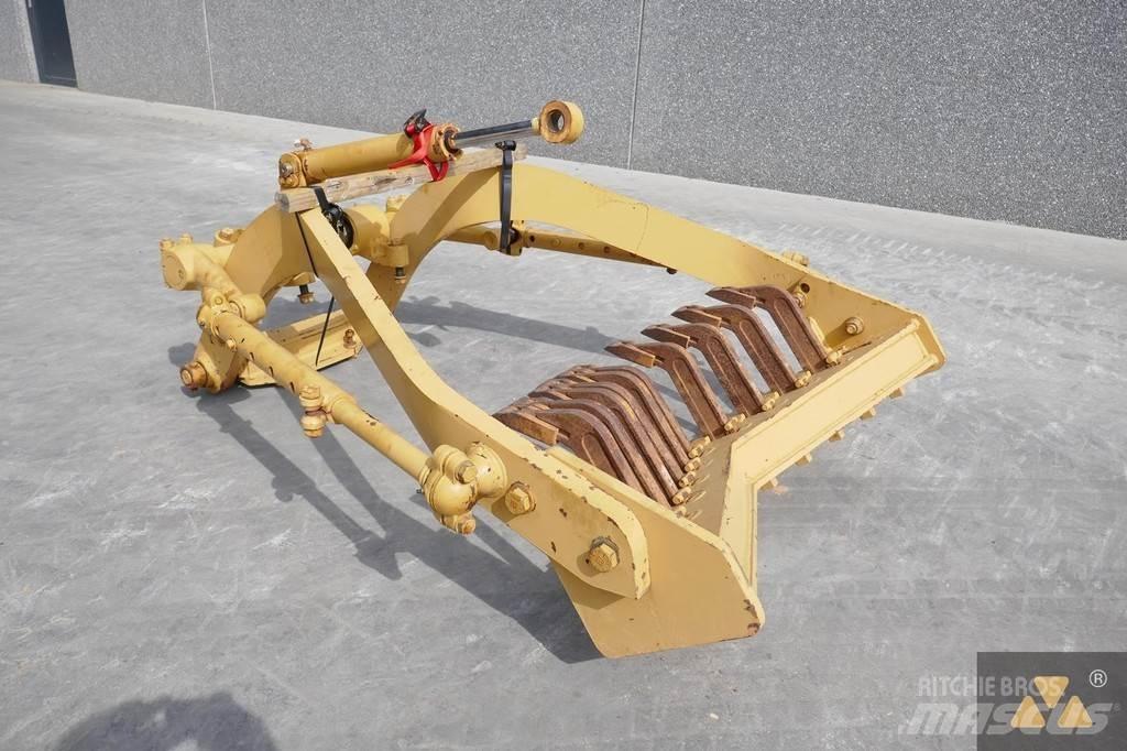 CAT 140H Scarifier Muut