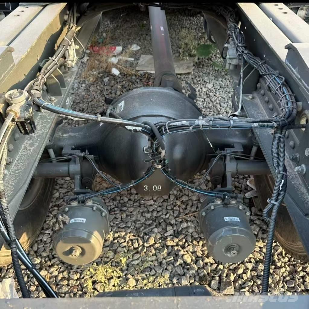 Howo 371 6x4 Vetopöytäautot