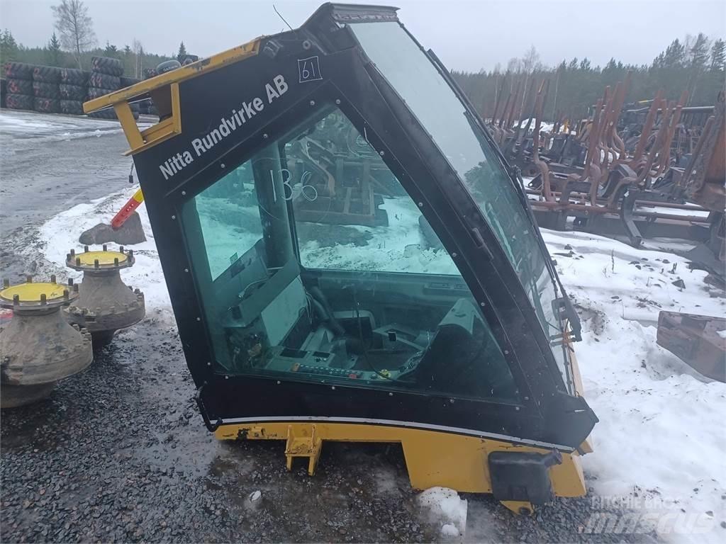 Eco Log 590d Ohjaamo ja sisusta