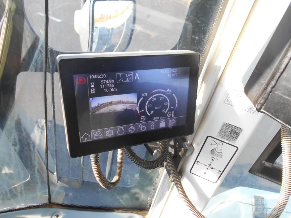 Liebherr L 586 Pyöräkuormaajat