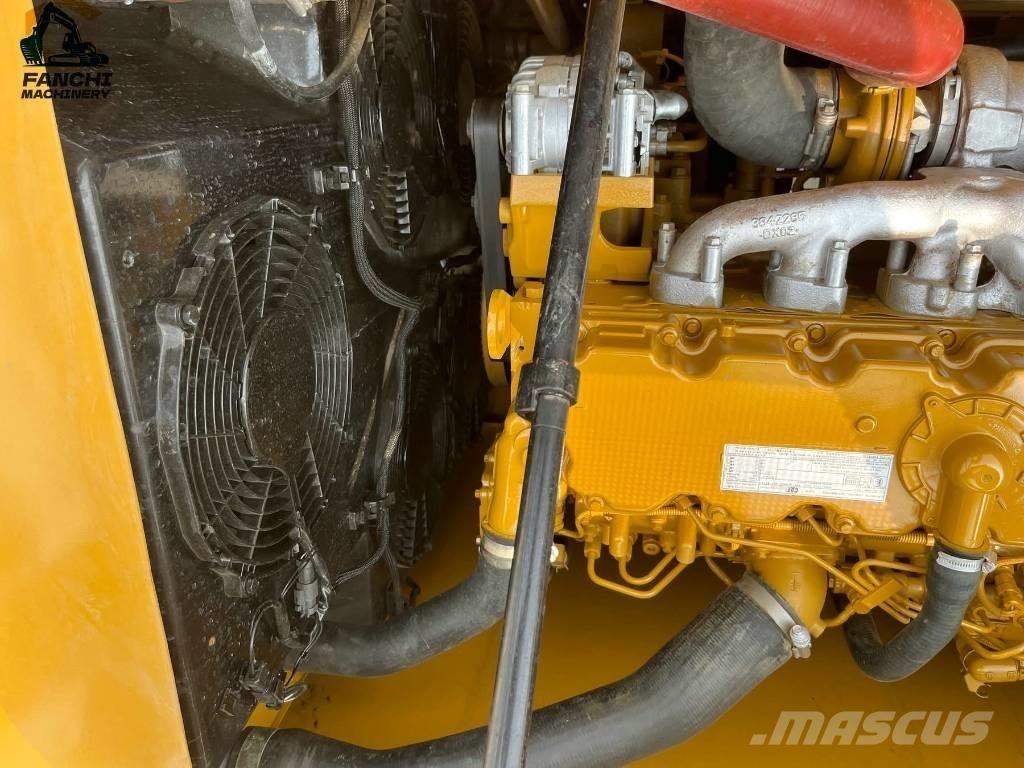 CAT 323 Telakaivukoneet