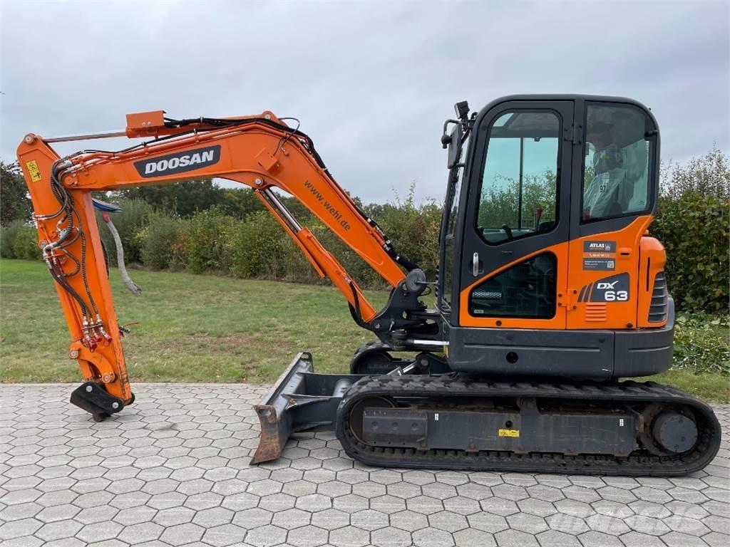 Doosan DX63-3 Minikaivukoneet < 7t