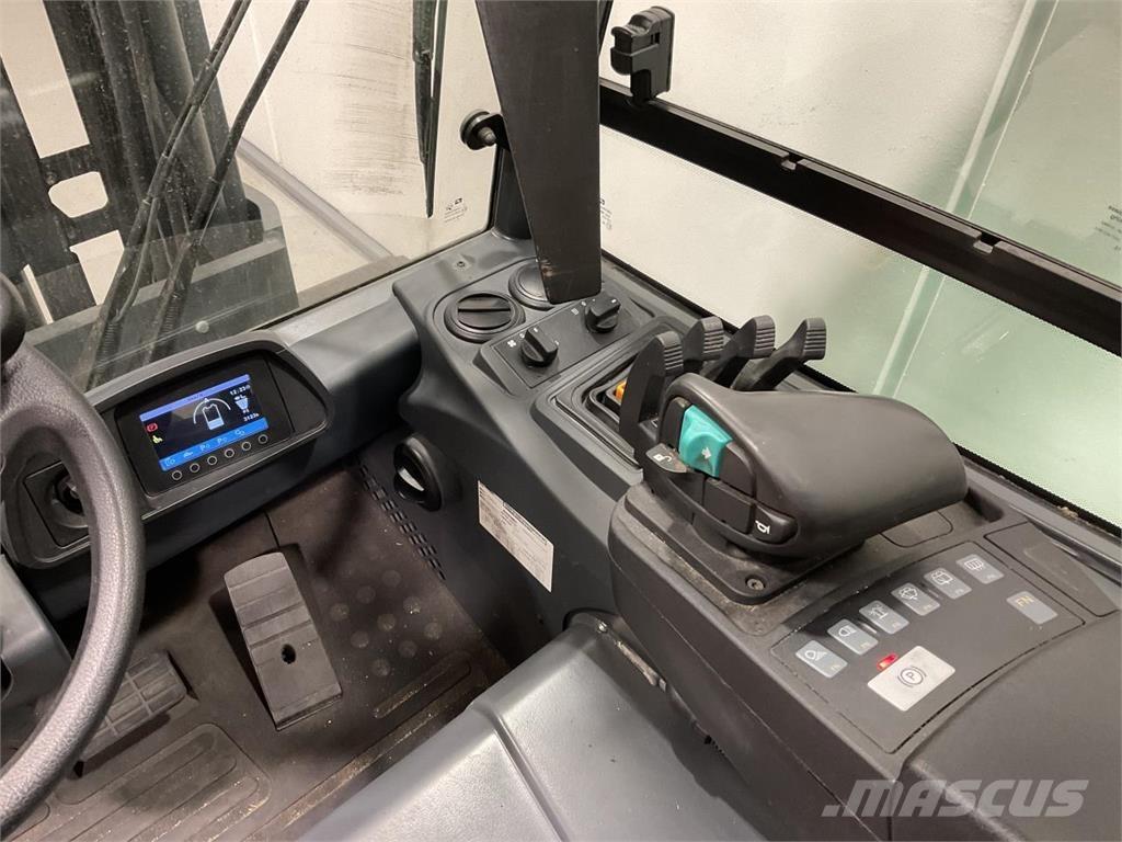 Mitsubishi FB40S-2 Sähkötrukit