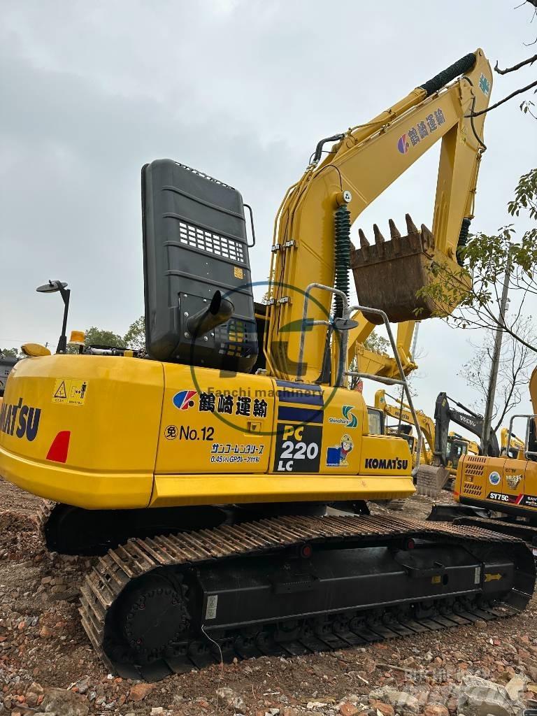 Komatsu PC 220 LC Telakaivukoneet