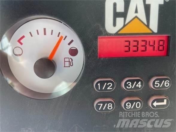 CAT 279D Liukuohjatut kuormaajat