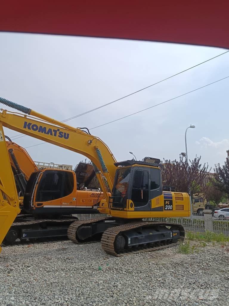 Komatsu PC 200 Telakaivukoneet