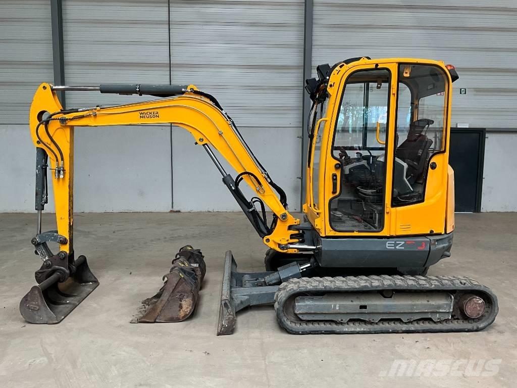 Neuson EZ 38 Minikaivukoneet < 7t