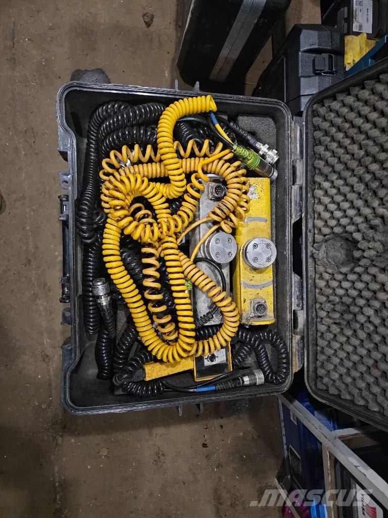 Volvo P6820C Asfalttikoneet