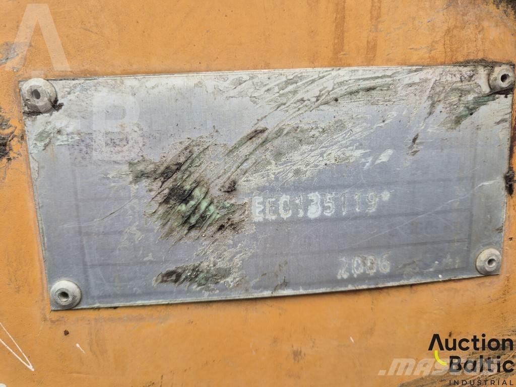 CASE 621 D Pyöräkuormaajat