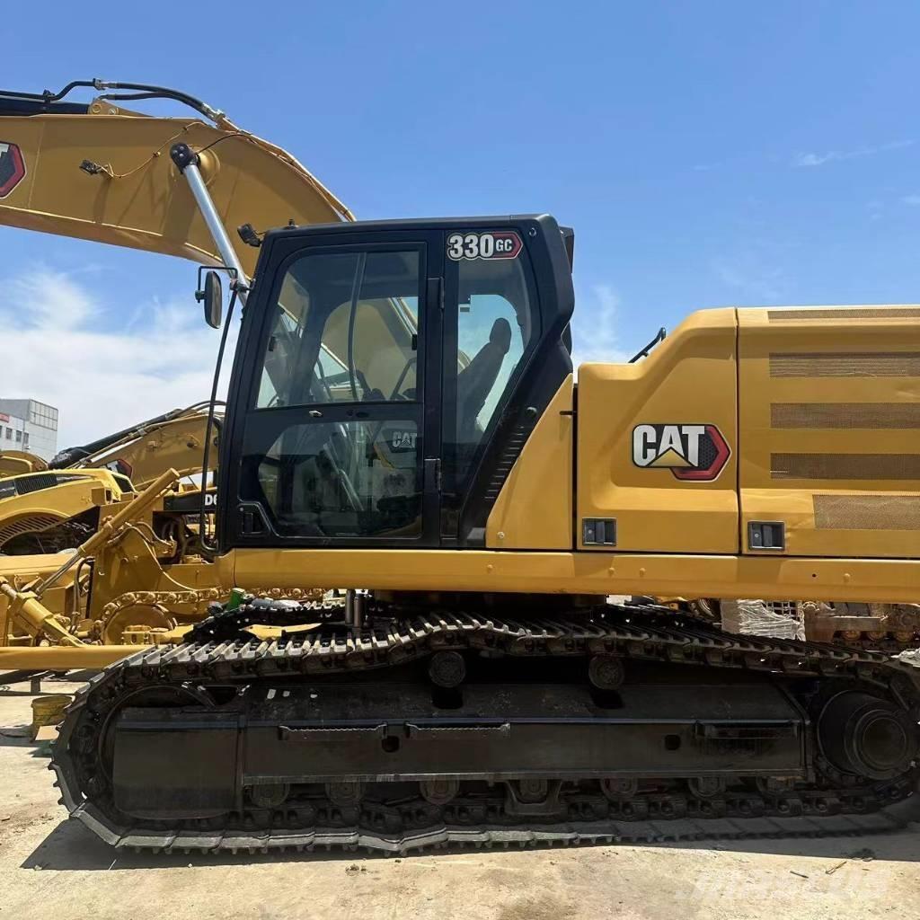 CAT 330 Telakaivukoneet