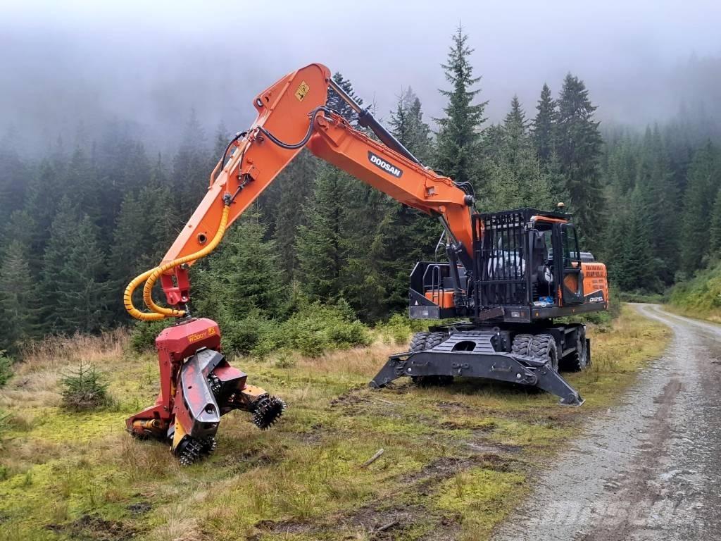 Doosan DX 210 W Kaivukoneet