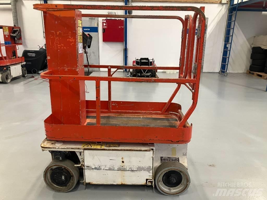 JLG 1230 ES Henkilönostimet ja nostolaitteet