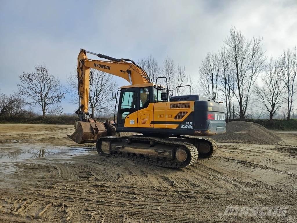Hyundai HX 220 L Telakaivukoneet