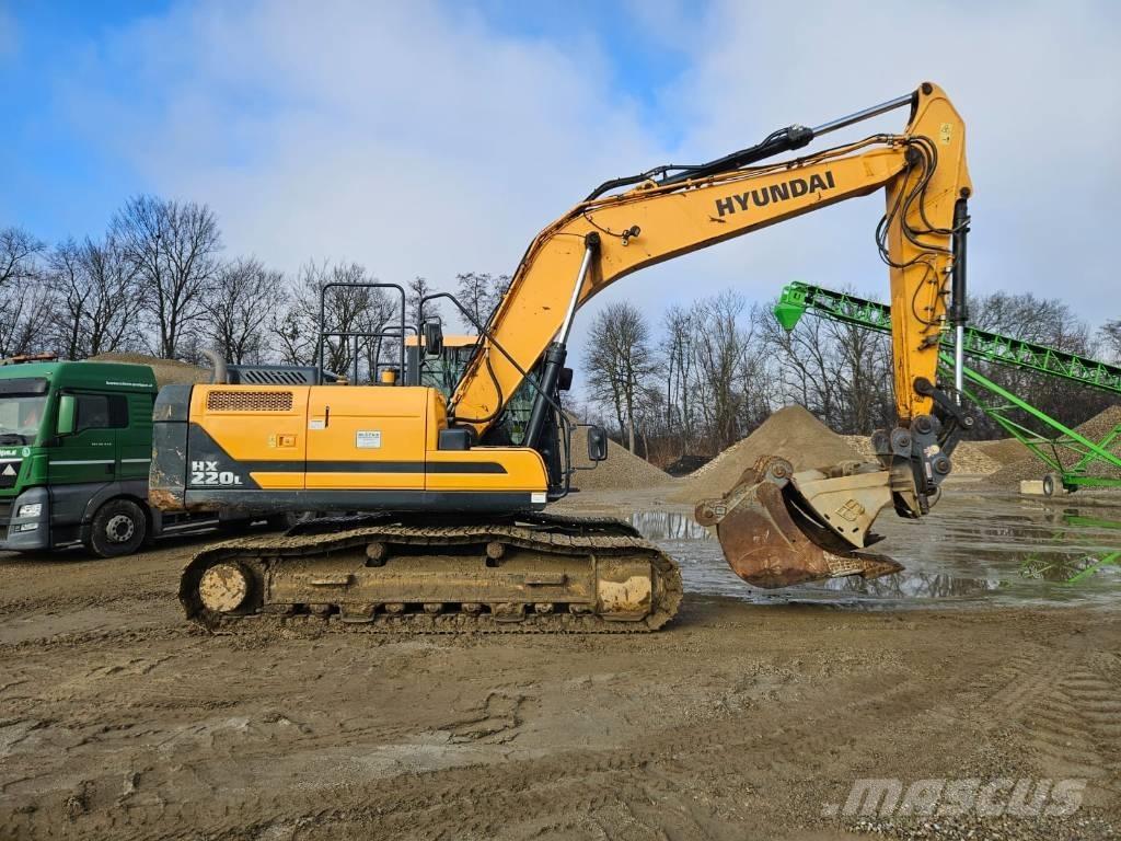 Hyundai HX 220 L Telakaivukoneet