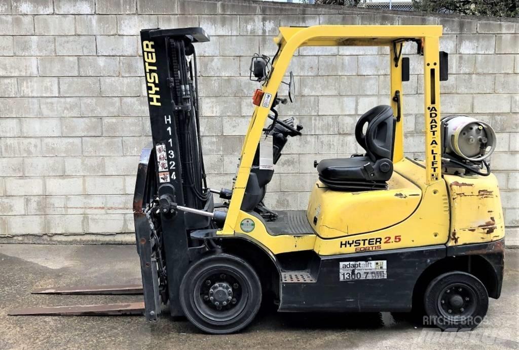 Hyster H2.5TX Nestekaasutrukit