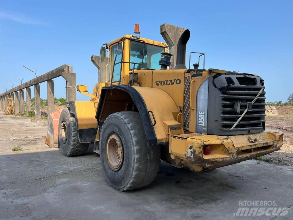 Volvo L 150 E Pyöräkuormaajat