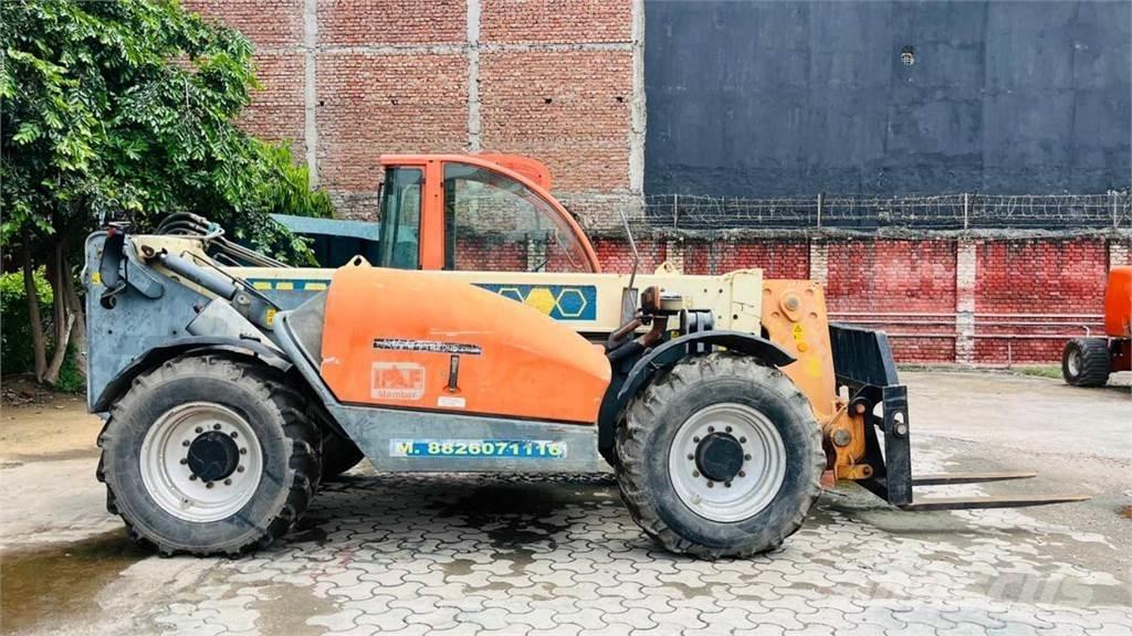 JLG 3508 Kurottajat
