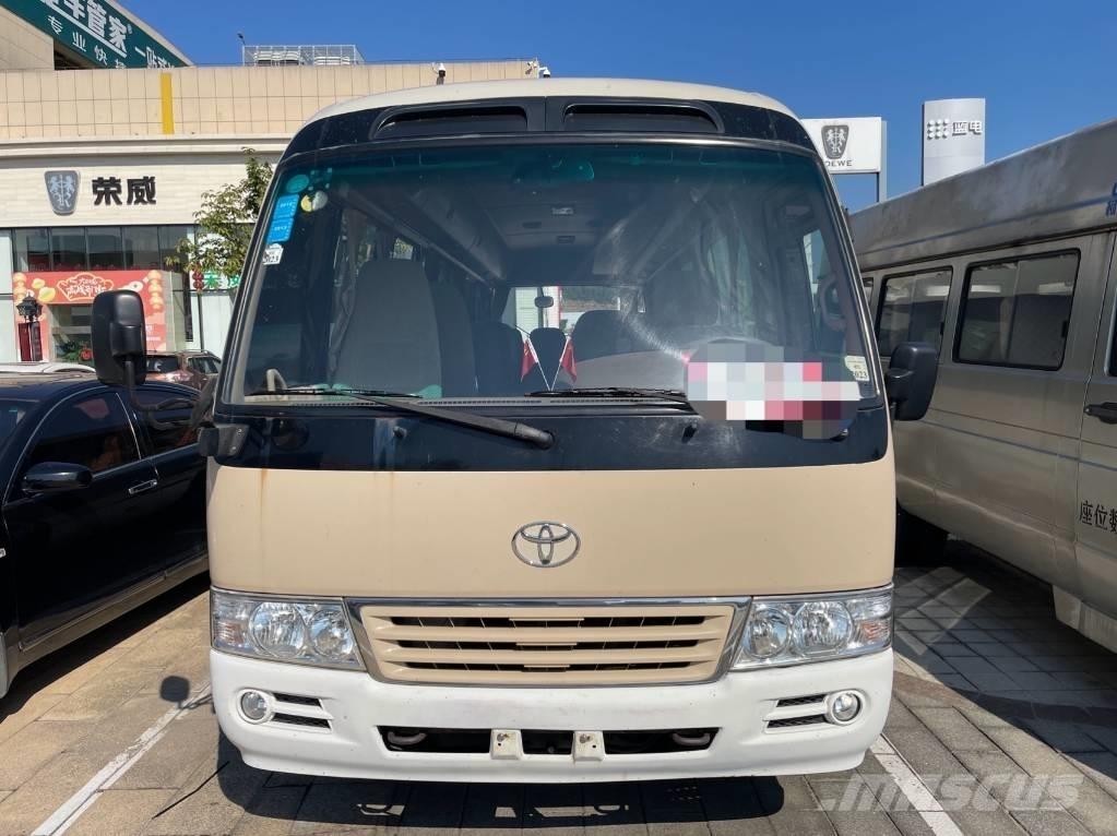 Toyota Coaster Bus Minibussit