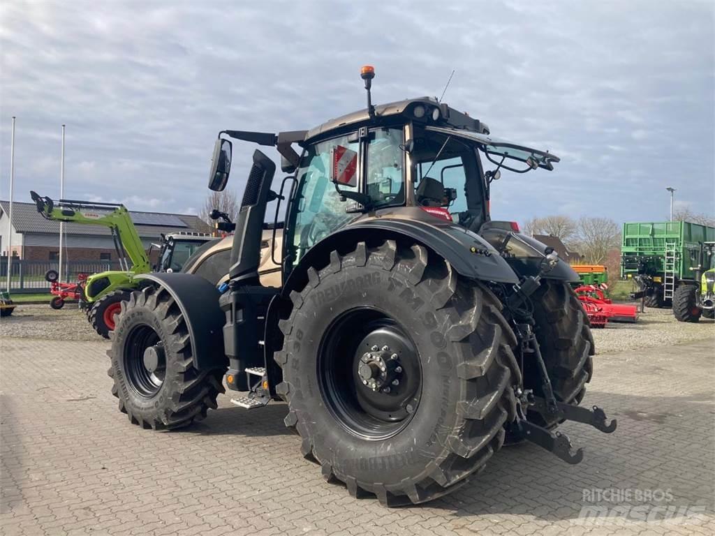 Valtra Q245 Traktorit