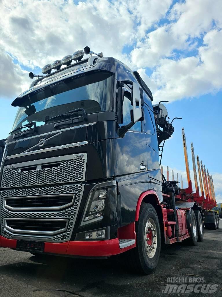 Volvo FH 16 Puuautot