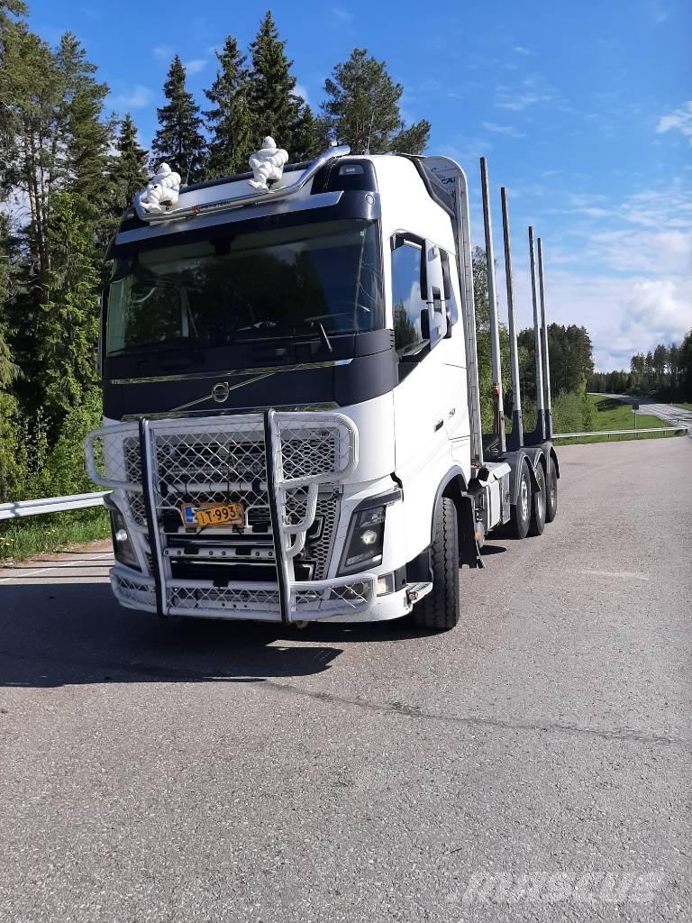 Volvo FH 16 Puuautot