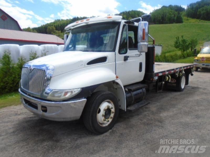 International 4200 Lava-kuorma-autot