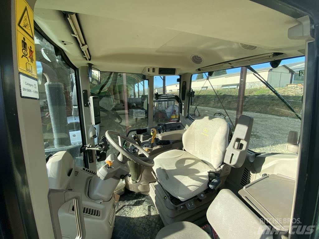 John Deere 6155 M Traktorit