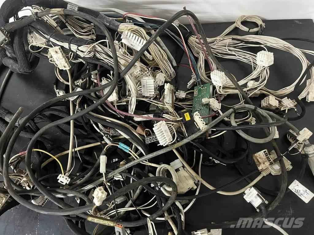 Liebherr Kabelboom Sähkö ja elektroniikka