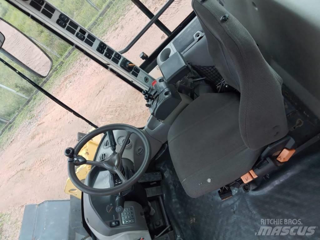 Volvo L90F Pyöräkuormaajat