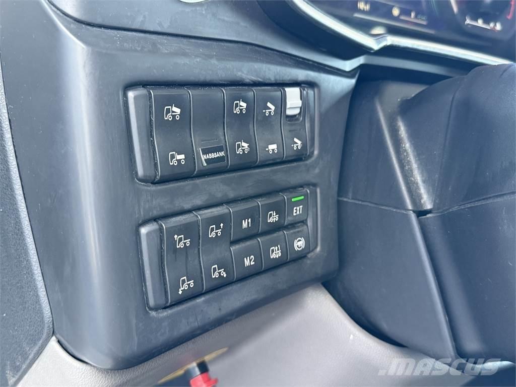 Scania R650 8x4 Kuorma-autoalustat