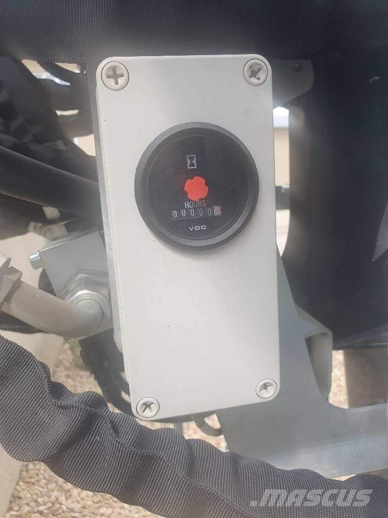 Kesla 2217ZT Kaivukoneet
