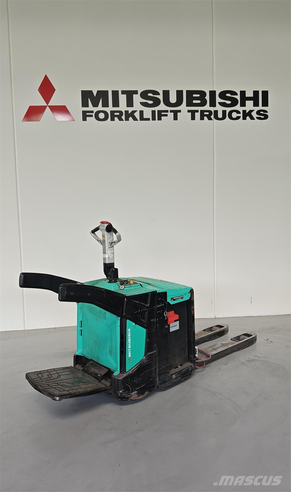 Mitsubishi PBV20N2 Lavatrukit