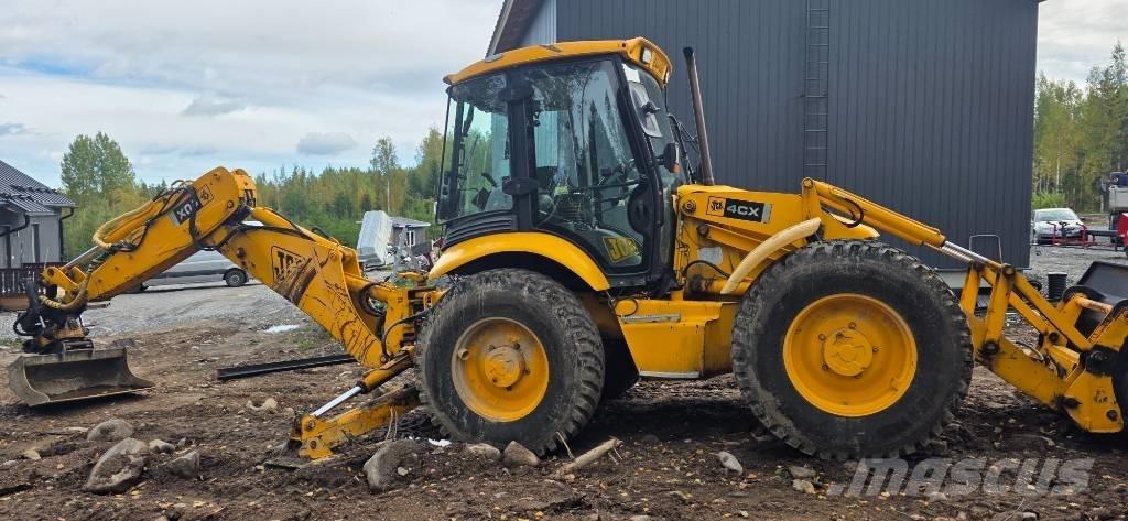 JCB 4 CX Kaivurikuormaajat