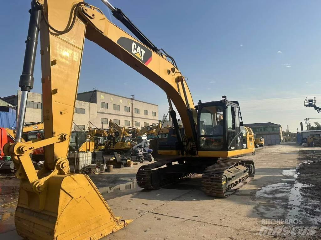 CAT 325 D L Telakaivukoneet