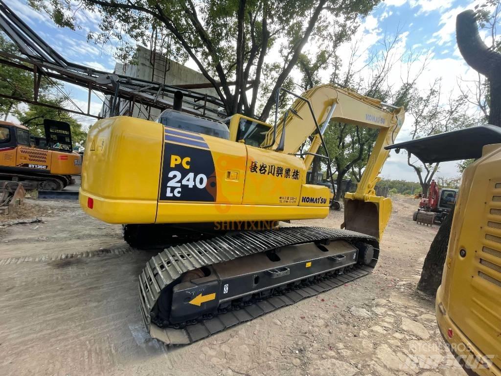 Komatsu PC 240-8 Telakaivukoneet