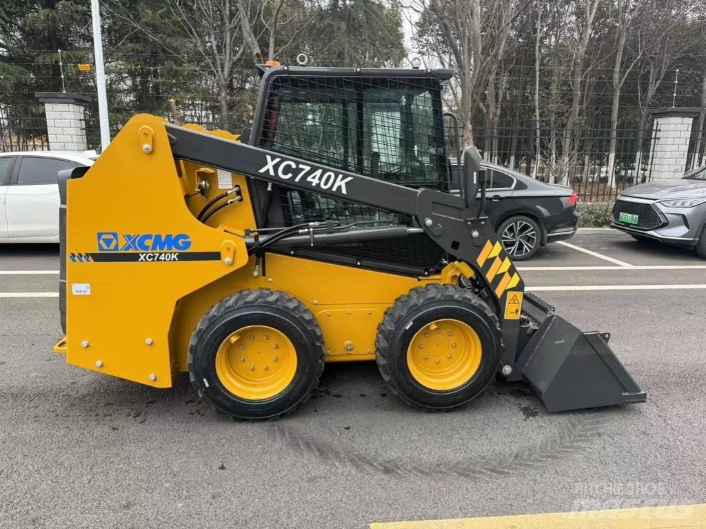XCMG XC740K Liukuohjatut kuormaajat