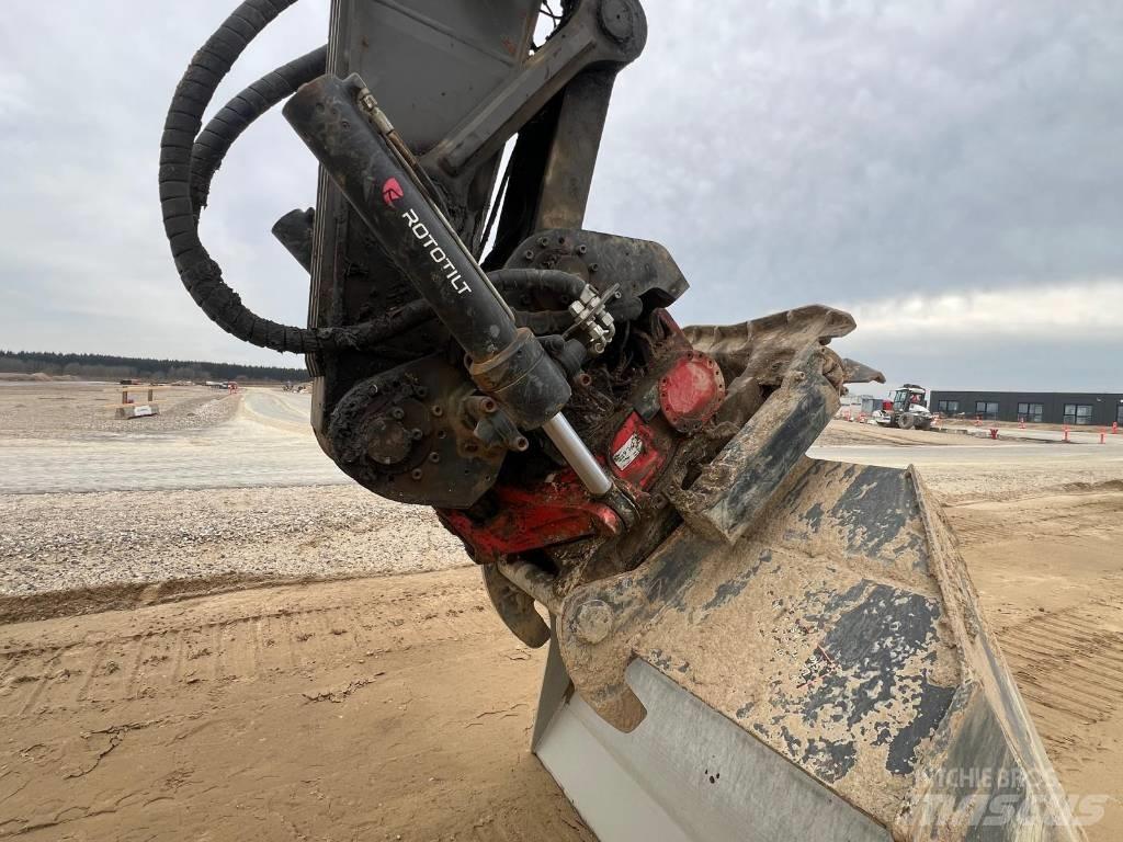 Volvo EC220EL Telakaivukoneet