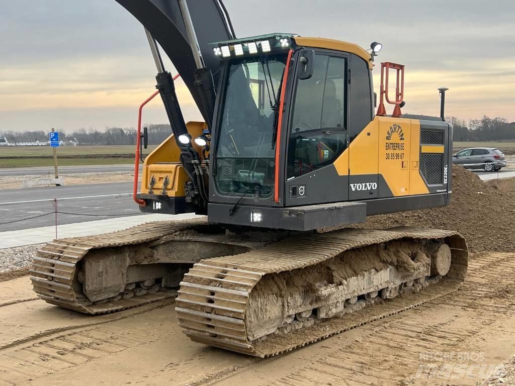 Volvo EC220EL Telakaivukoneet
