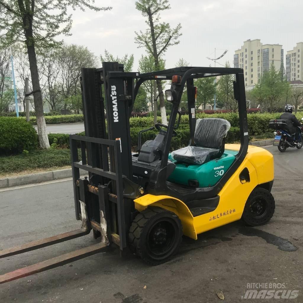 Komatsu 30 Dieseltrukit