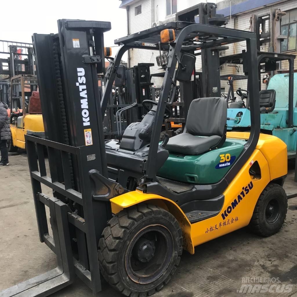 Komatsu 30 Dieseltrukit