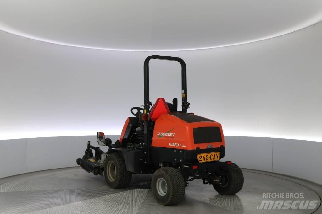 Jacobsen Turfcat Päältäajettavat ruohonleikkurit