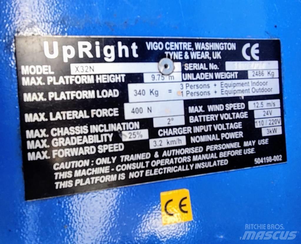 UpRight X32N Saksilavat