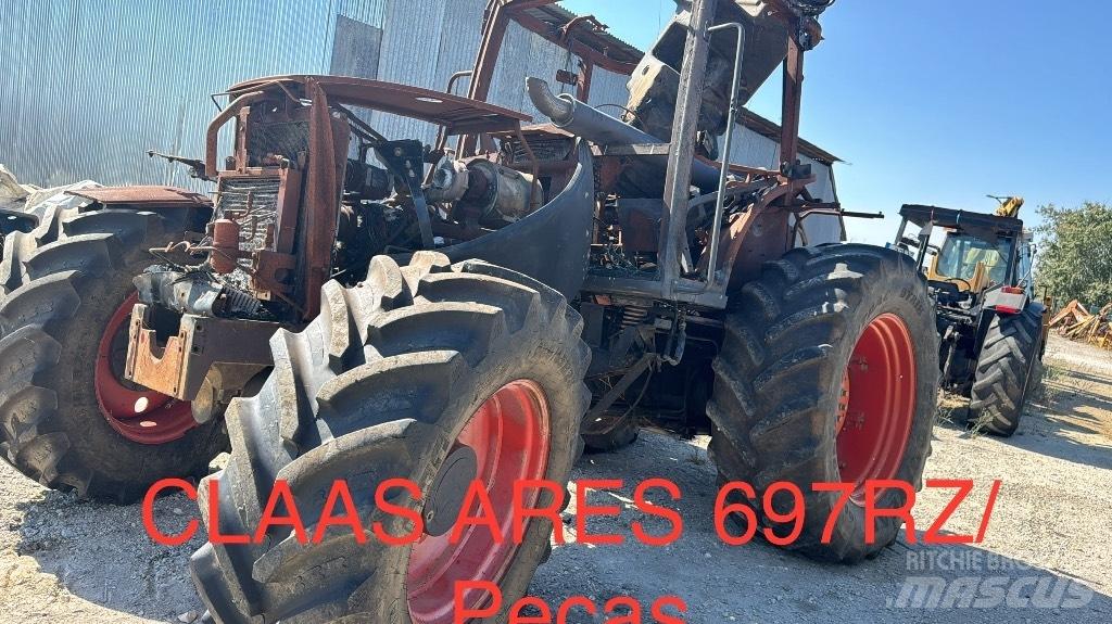 CLAAS Ares 697 ATZ Traktorit